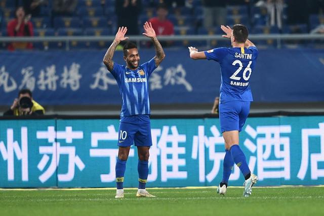 降维打击！埃奇库姆26+9+5断 巴哈马大胜牙买加 凯·琼斯7中6